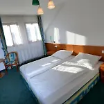 Dvorak Hotel